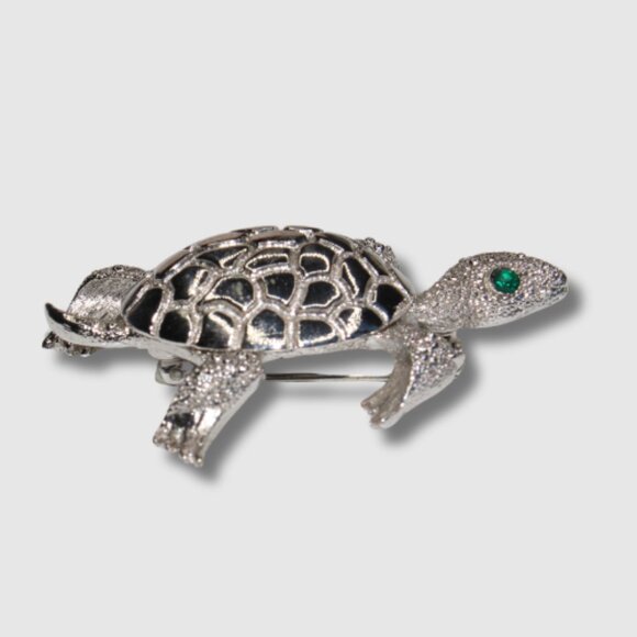 Monet Vintage Turtle Brooch with Green Eyes and Silver-Toned Shell - Picture 3 of 4